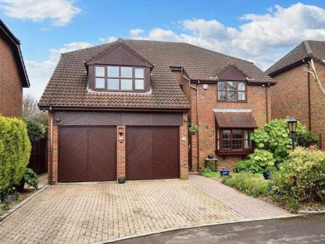 House for sale in Chilworth Old Village, Test Valley