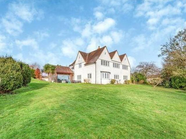 House for rent in Surrey