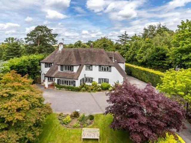House for sale in Hosey Hill, The Butts