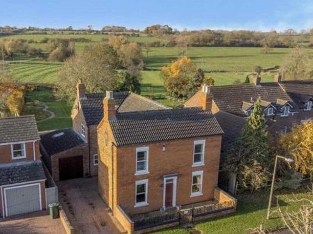 House for sale in City of London, Greater London