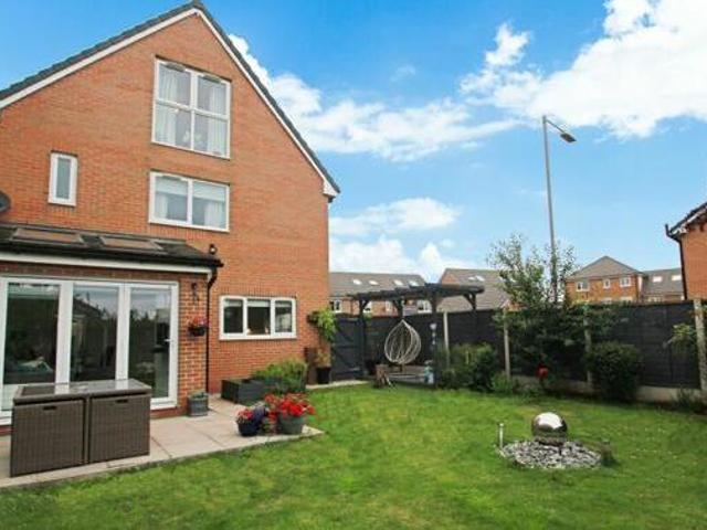 House for sale in Bolton-le-Sands, Lancaster