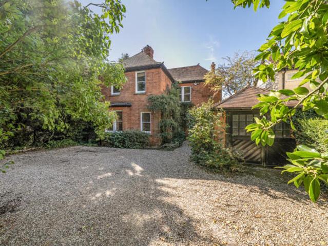 Farm for sale in Rodbourne, Swindon