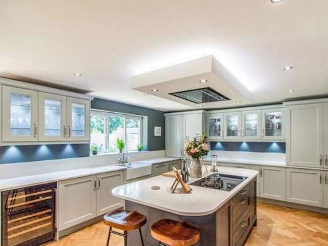 House for sale in Yorkshire And The Humber