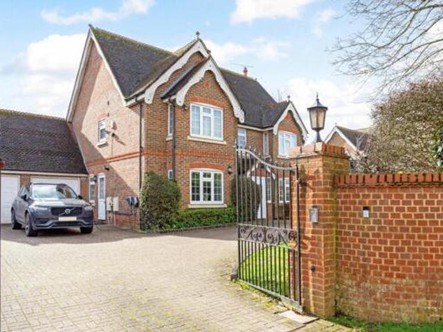 House for sale in Slough