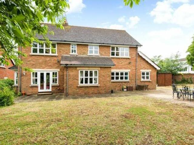 House for sale in Weybridge, Elmbridge