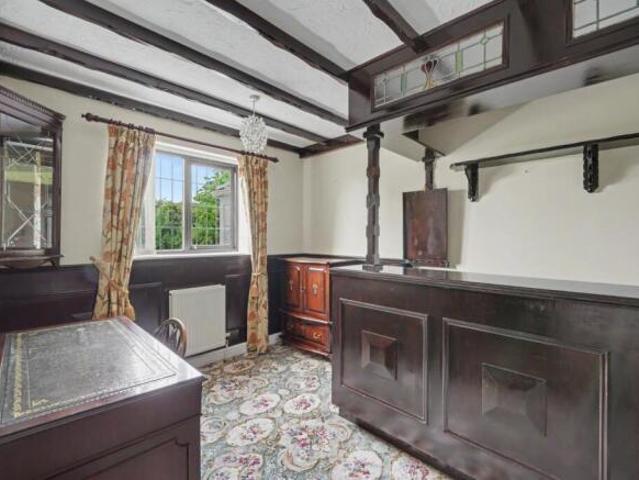 Farm for sale in Castleford, West Yorkshire