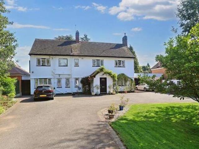 House for sale in Camp Hill, Warwickshire