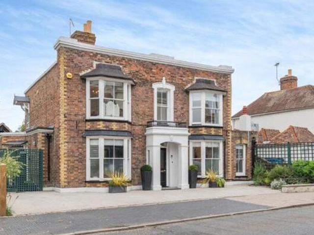 House for sale in Whitstable, Kent
