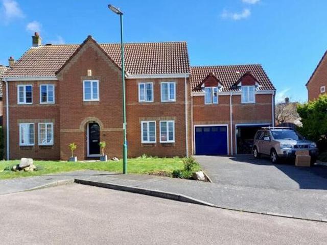 House for sale in Toddington, Arun