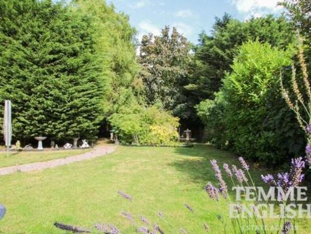 House for sale in Wickford, Basildon