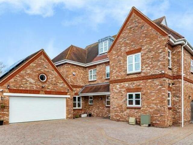 House for sale in Wickford, Basildon