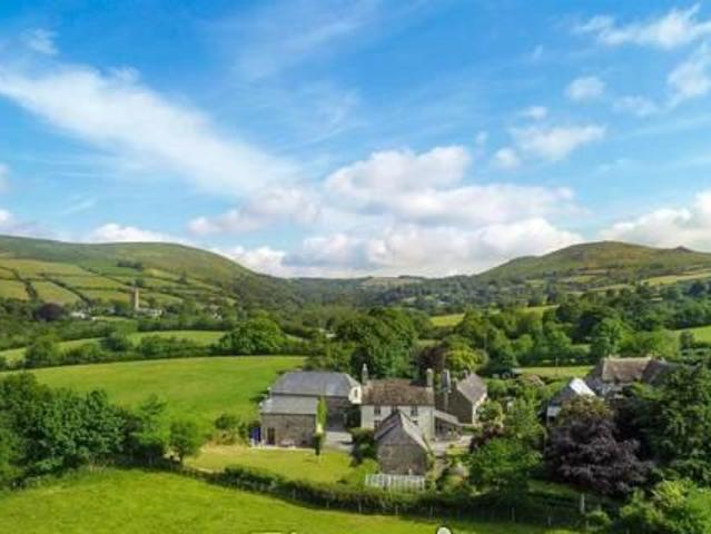 House for sale in Devon