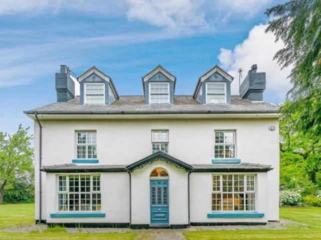 House for sale in Widnes