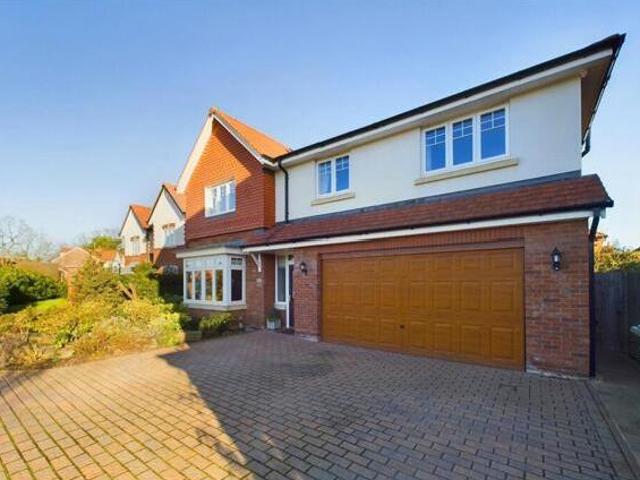 House for sale in Wilmslow Park, Wilmslow
