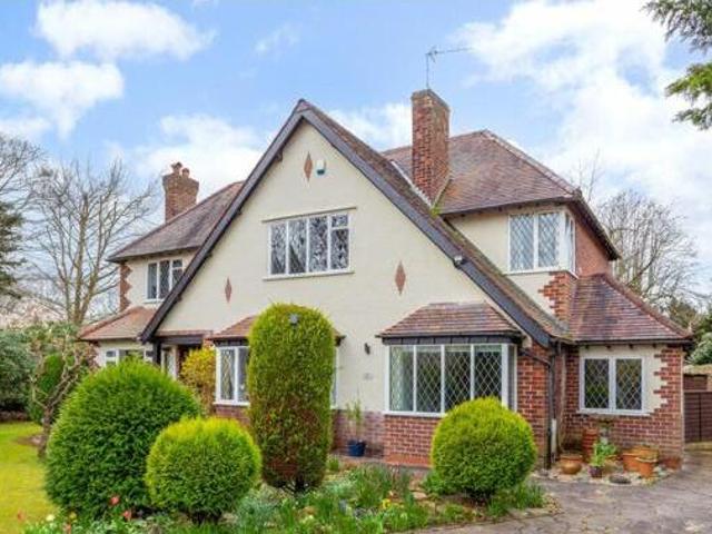 House for sale in Pownall Park, Wilmslow