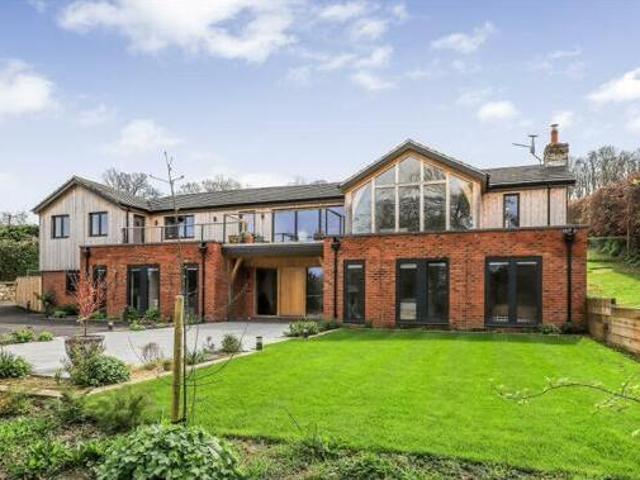 House for sale in Itchen, Hampshire