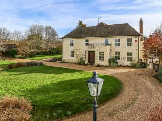House for sale in Bar End, Winchester