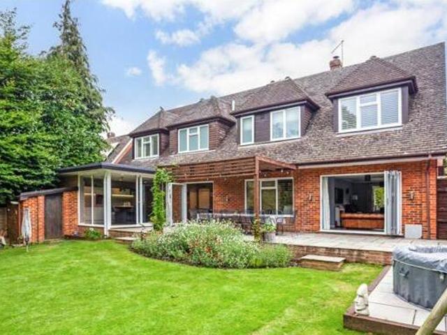 House for sale in Littleton, Winchester