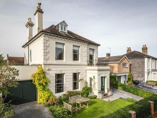 House for sale in Fulflood, Hampshire