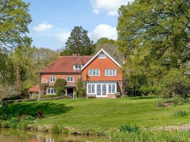 House for sale in Lyons, Greater London