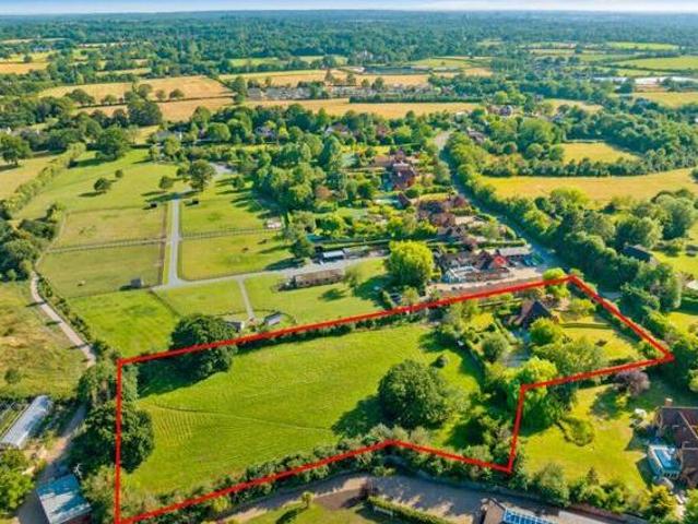 House for sale in Lyons, Greater London