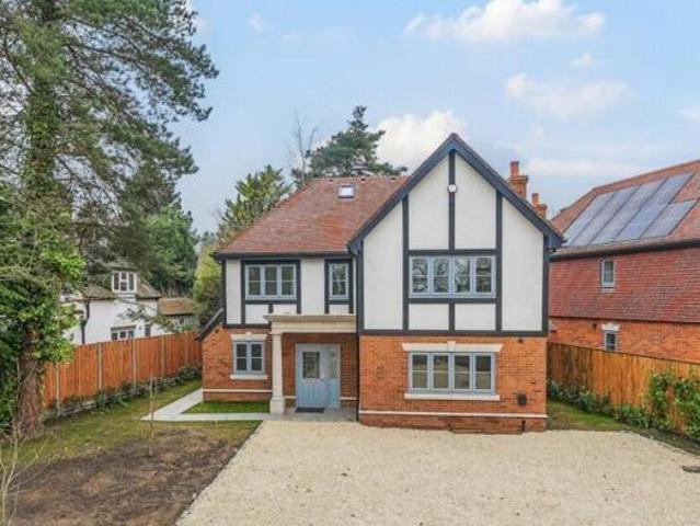 House for sale in Mount Hermon, Woking