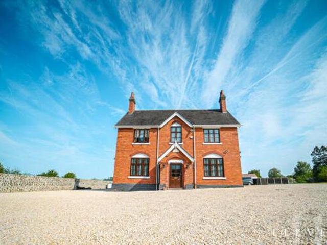 House for sale in Wednesfield, Wolverhampton