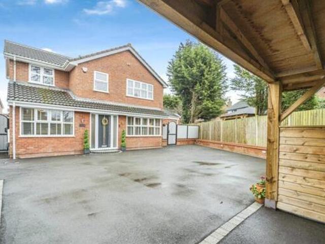 House for sale in West Midlands