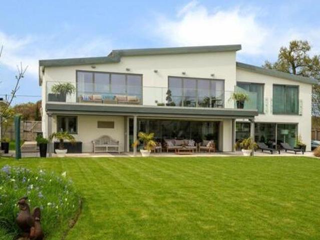 House for sale in Eastbridge, Suffolk