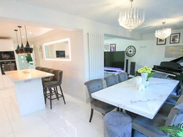 House for sale in Loversall, Doncaster