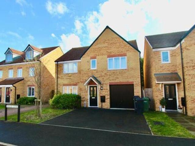 House for sale in Hampton Green, Cambridgeshire