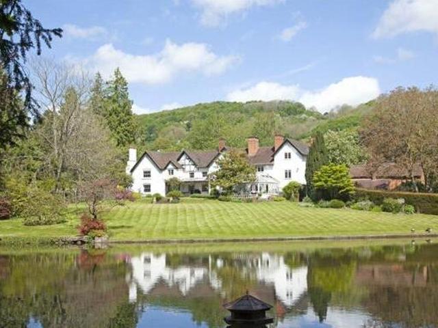 House for sale in Worcester, Worcestershire