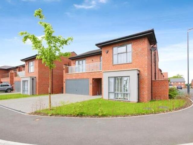 House for sale in High Field, York
