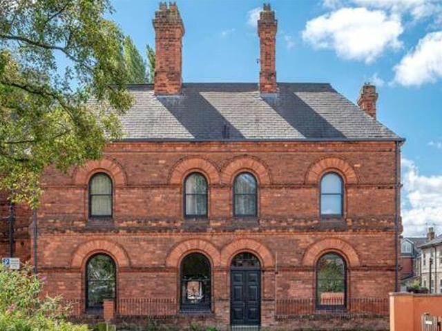 House for sale in High Field, York