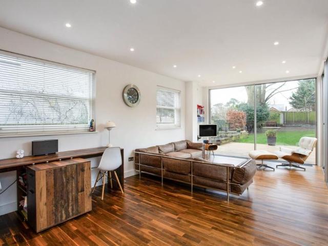 House for rent in Woodcote, Epsom