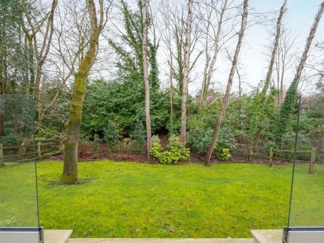 House for rent in Sunningdale