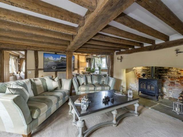 House for rent in Fole, Surrey