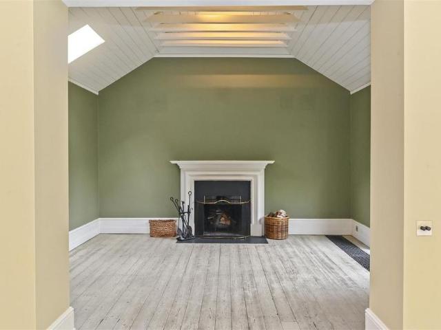 House for rent in Brompton, Greater London
