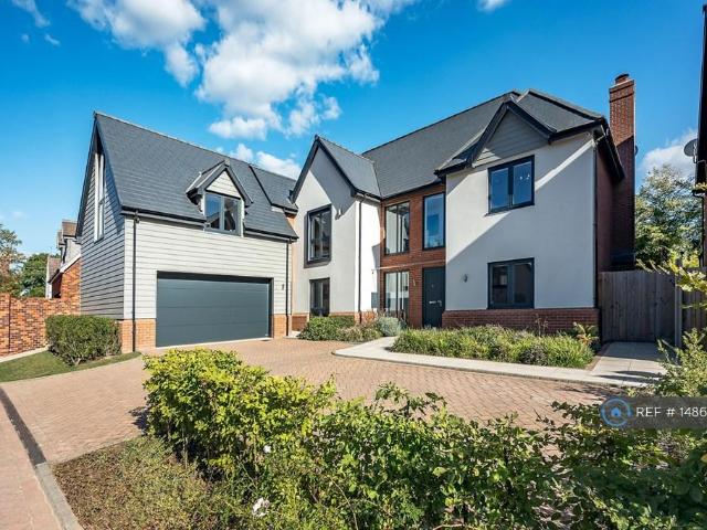 House for rent in Green Close, Warwickshire