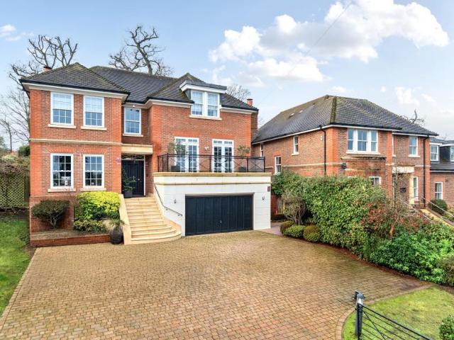 House for rent in Old Windsor
