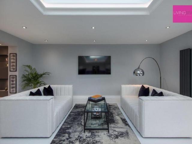 House for rent in Kingston Vale, Greater London