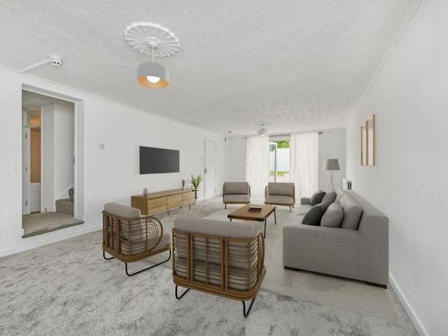 House for rent in London Borough of Lewisham, Greater London