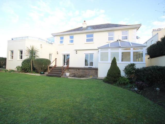 House for rent in St Helier