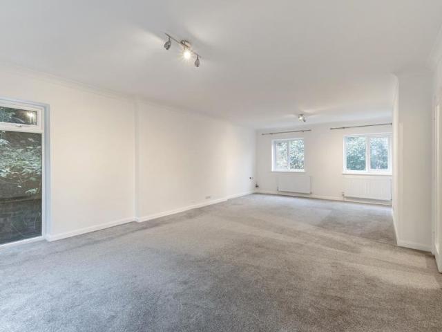 House for rent in Gerrards Cross, Denham