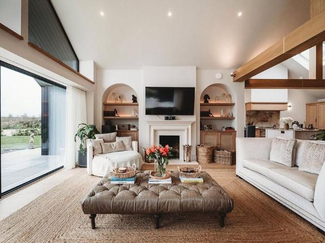 House for rent in The City, Radnage