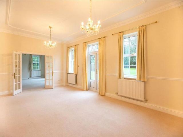 House for rent in Sunningdale