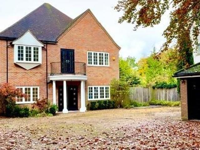 House for rent in Sunningdale