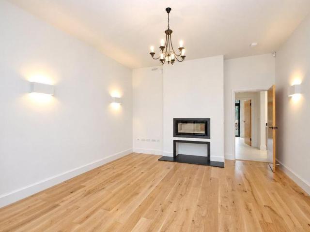 House for rent in Follifoot