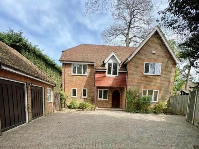 House for rent in Sheerwater, Woking