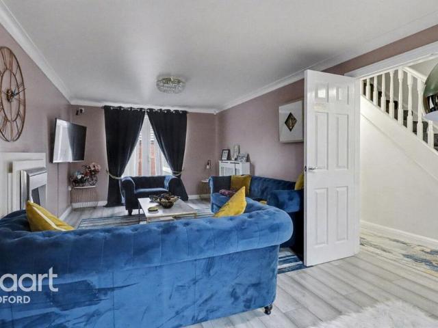 House for rent in Bedford